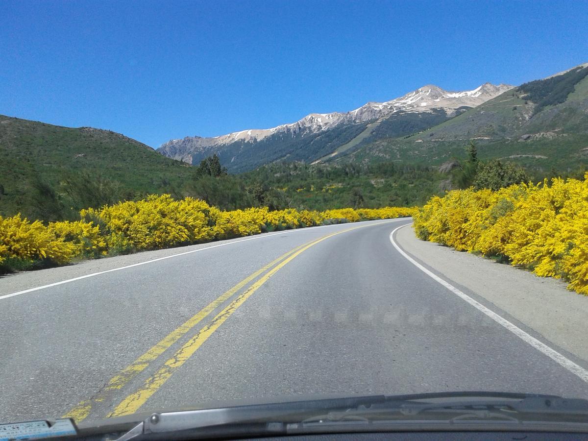 Hostal El Koru Bariloche Zewnętrze zdjęcie
